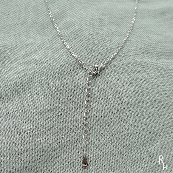 Hammered Silver Waning Moon Necklace | 925 Silver - Picture 2 of 2